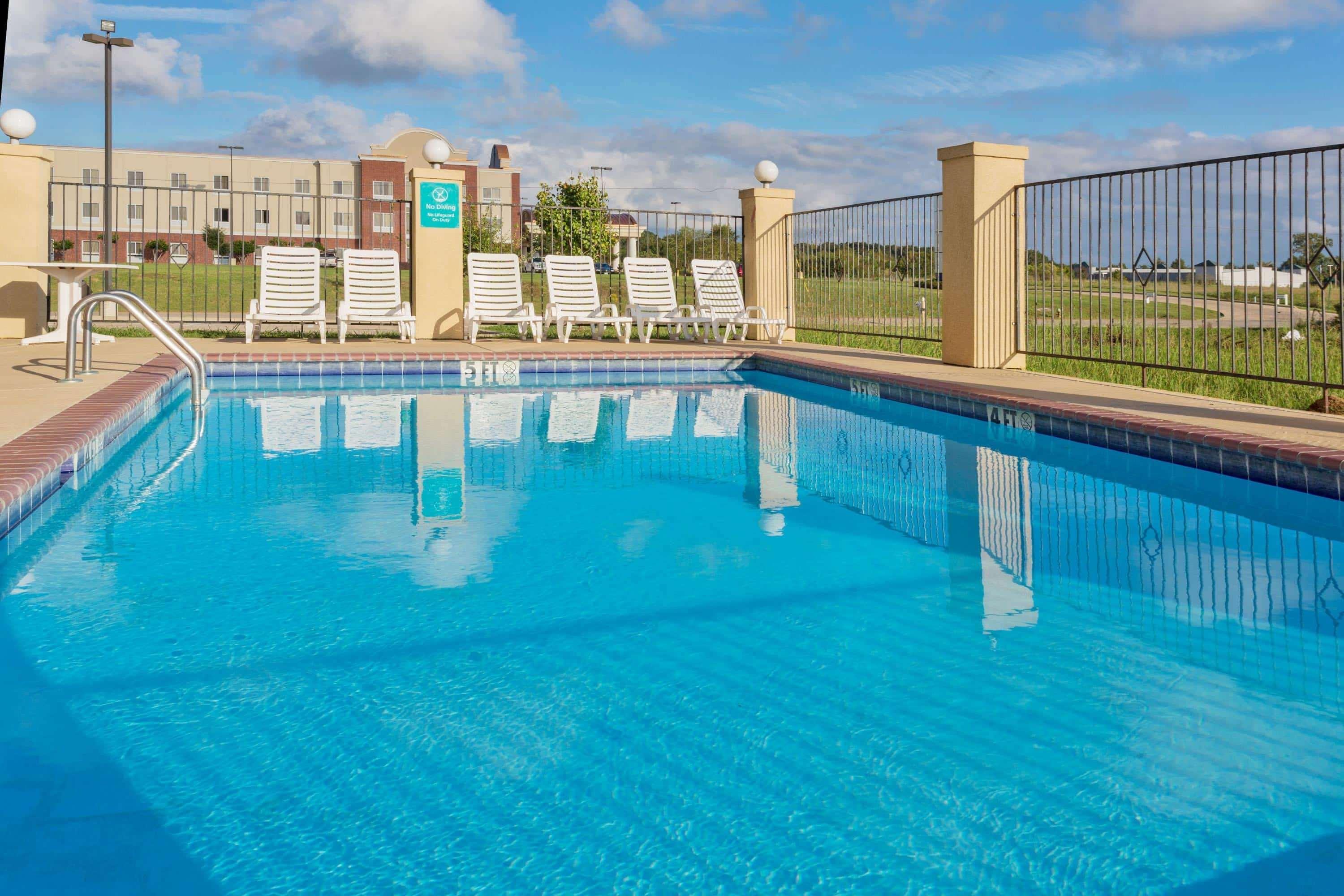La Quinta By Wyndham Canton Ms Exterior foto